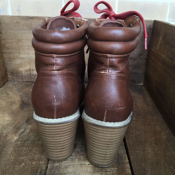 Bdg Womens Ankle Boots Brown Booties red laces - Picture 3 of 8